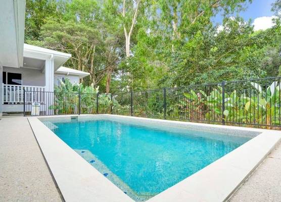 Palm Cove Studio Apartments 1