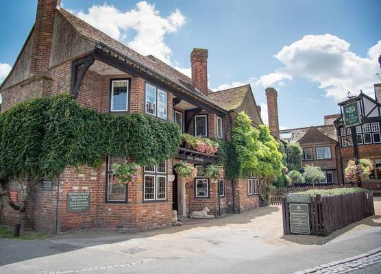 The Montagu Arms 1