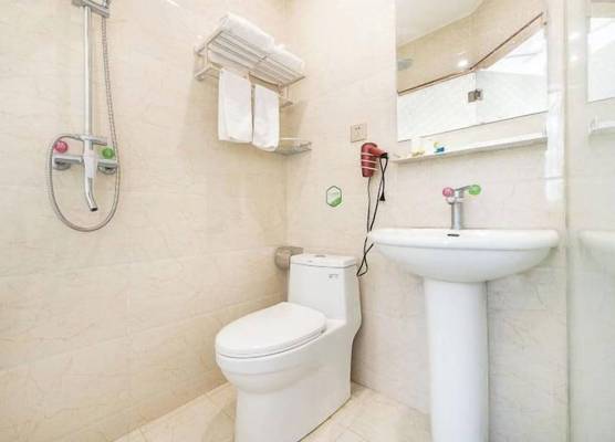 Preferred Hotel (Shanghai Sheshan) 1