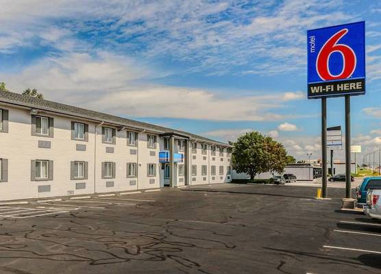 Motel 6-Wichita, KS 1