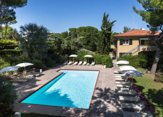Residenze Al Colle Dei Pini 1