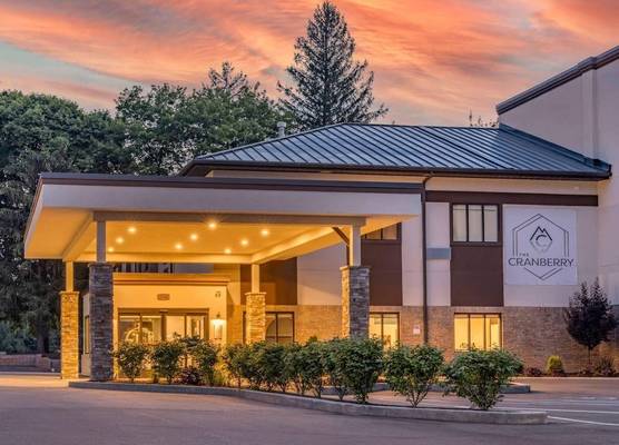 The Cranberry, an Ascend Collection Hotel 1