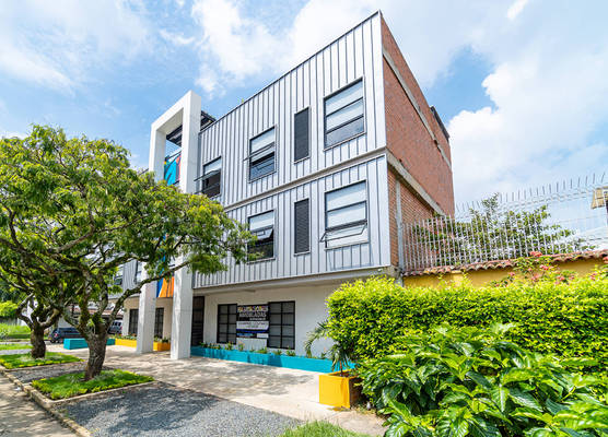 Living Box 1