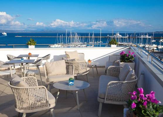 Lu' Hotel Carloforte 1
