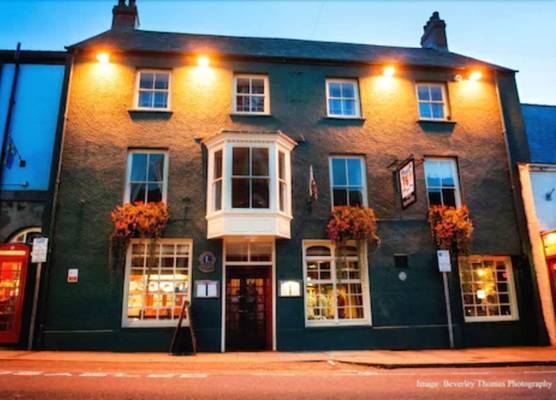 Old Kings Arms Hotel 1
