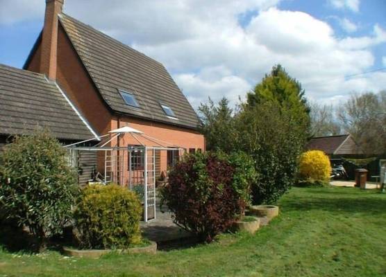 Rosebarne Bed & Breakfast 1