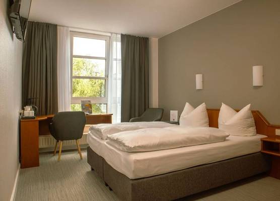 SensCity Hotel Berlin Spandau 1