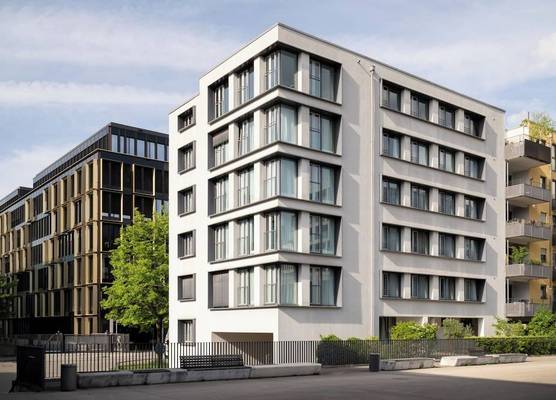 Bob W Munich City West 1