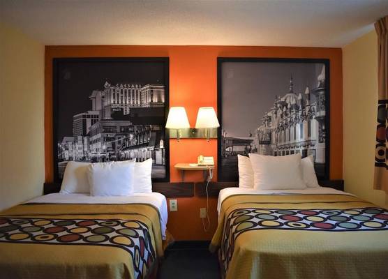 Super 8 by Wyndham Atlantic City 1
