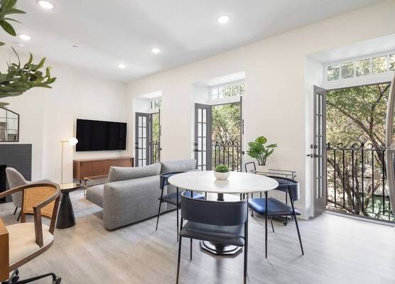 Sosuite at French Quarters - Rittenhouse Square 1