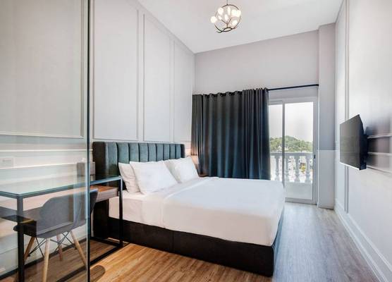 Wesley Hotel 1