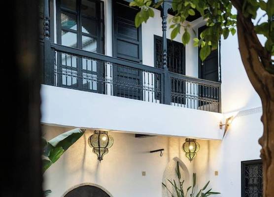 Riad Ajmal 1
