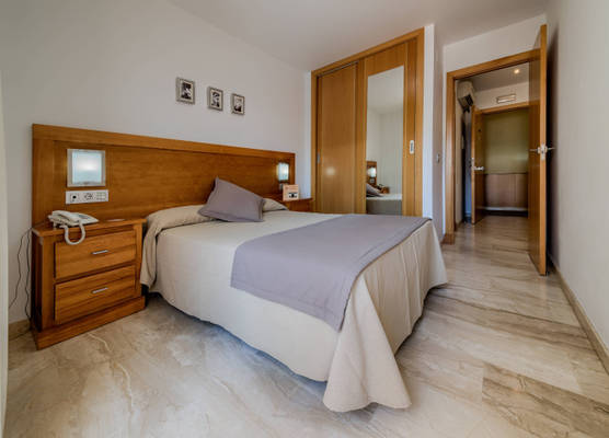 Hotel Apartamentos Loto Conil 1
