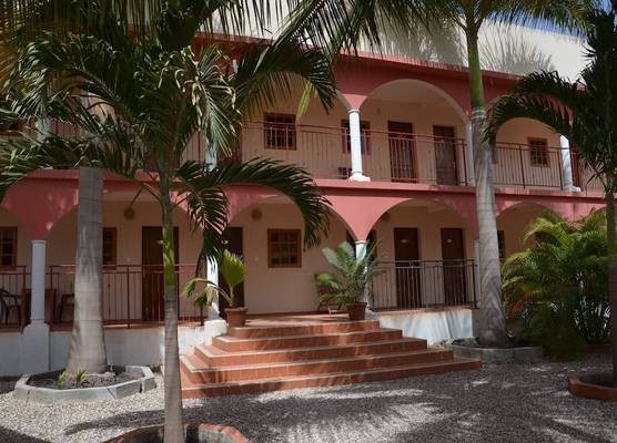 Hotel Le Flamboyant 1