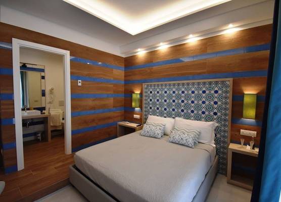 Melody Sorrento Suites 1