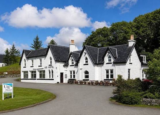 Uig Hotel 1