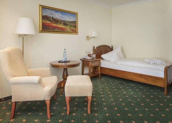 Hotel Schweizer Hof Thermal und Vital Resort 1
