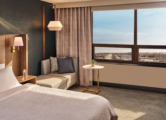 Holiday Inn & Suites COLUMBIA NE - FT JACKSON AREA by IHG 1