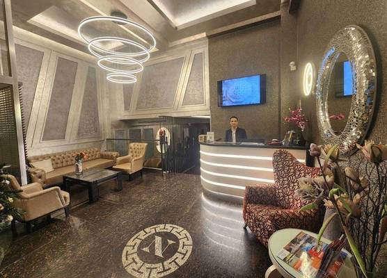 Nanda Hotel 1