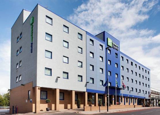 Holiday Inn Express LONDON - PARK ROYAL by IHG 1