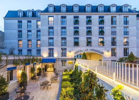 Hôtel Le Versailles 1