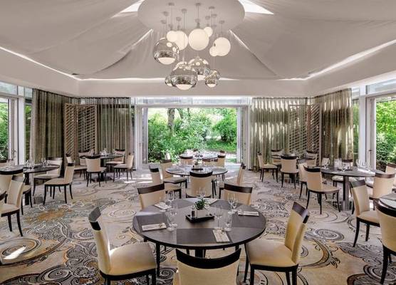 Hilton Munich Park 1
