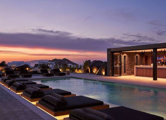 SantAnna Luxury Suites 1