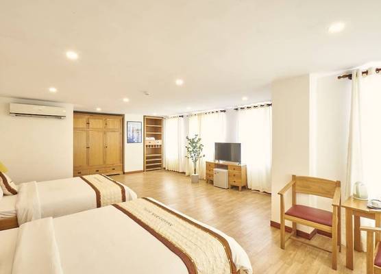 Sai Gon's Book Hotel - The Airport Front 1