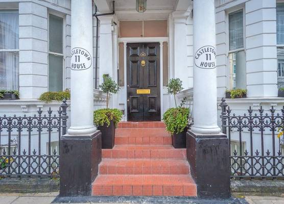Castletown House Apartments 1