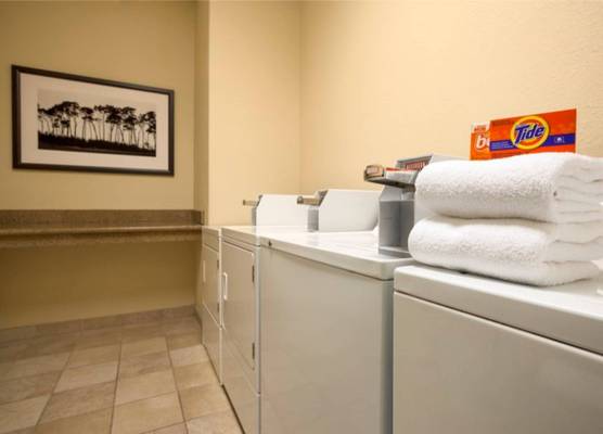 Country Inn & Suites by Radisson, San Antonio Medi 1