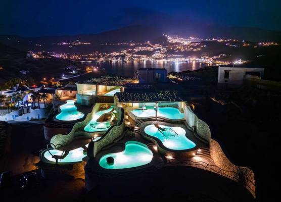 Agalia Luxury Suites 1