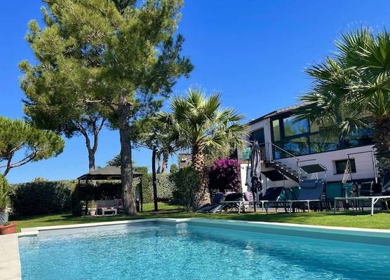 L'ESCALE COTE BLEUE B&B AND Spa 1