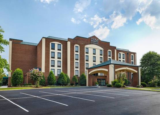 Four Points by Sheraton Greensboro Airport 1