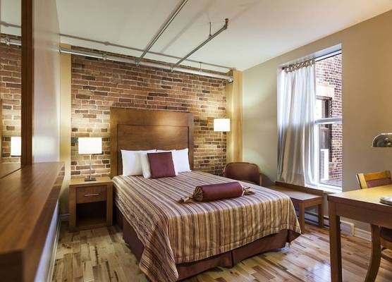 Hotel Quartier des Spectacles 1