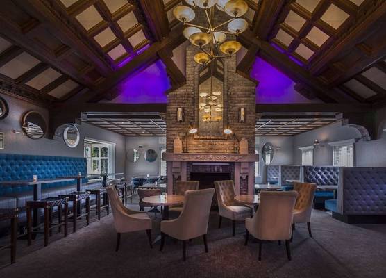 Treacys Oakwood Hotel, Shannon 1