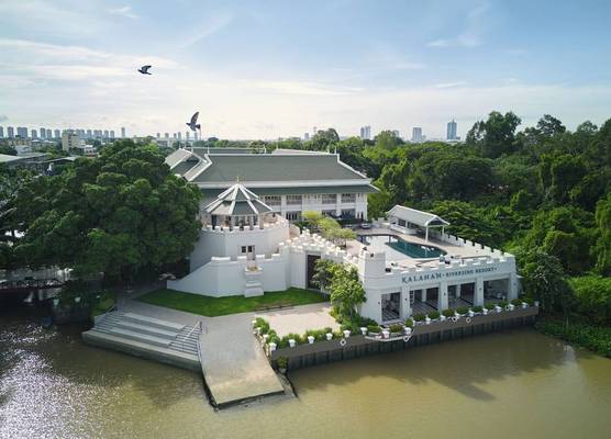 Kalanan Riverside Resort 1