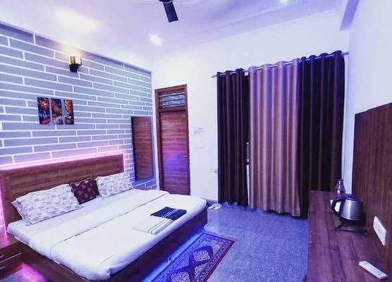 Taj Street Hostel 1