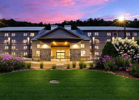 Graystone Lodge, an Ascend Collection Hotel 1