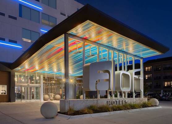 Aloft by Marriott Omaha Aksarben Village 1