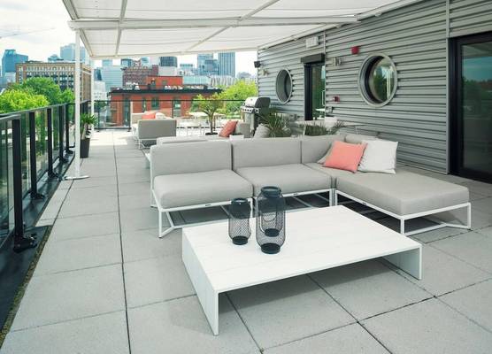 Boxotel Montreal 1