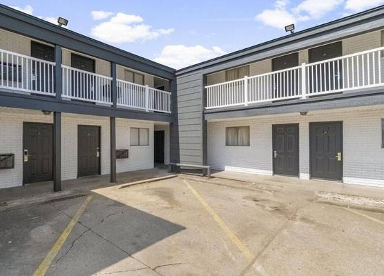 LTA Suites Brookside 1