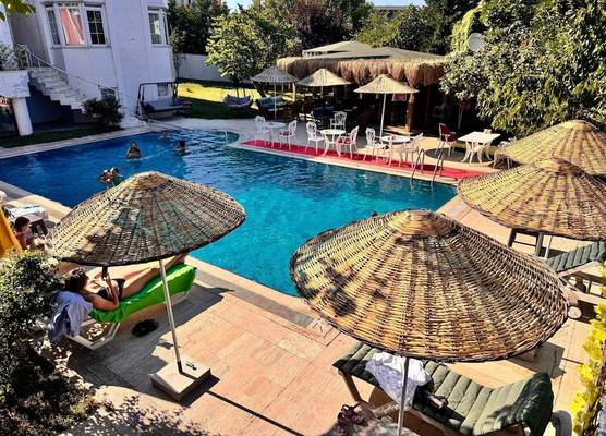 Treekos Suite Hotel Istanbul Airport 1