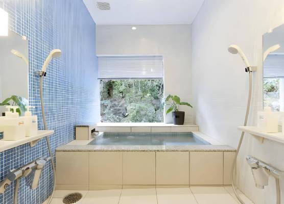 Yugawara Bay Mandarin House 1