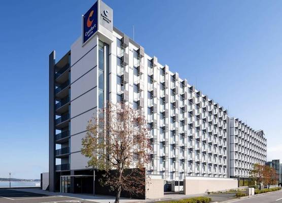 Comfort Hotel Central International Airport 1