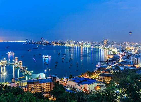 Punyapha Place Pattaya Beach 1