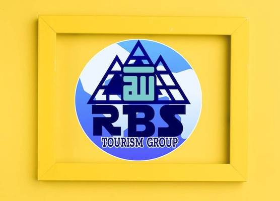 King tout pyramid 1