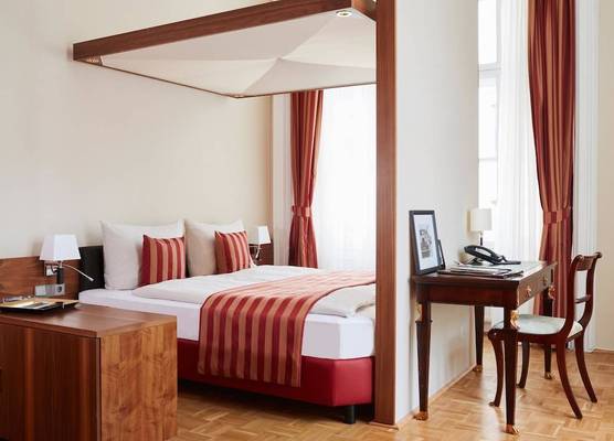 Living Hotel an der Oper 1