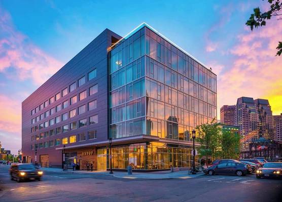 The Envoy Hotel, Autograph Collection 1