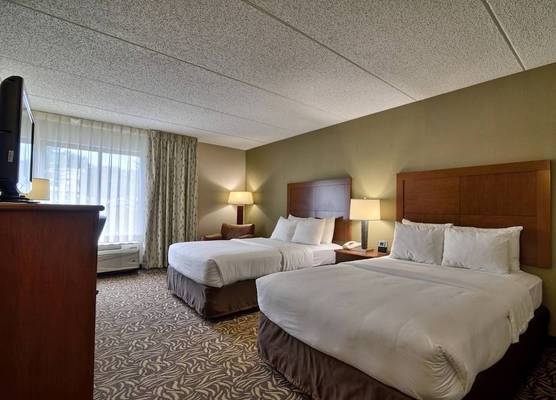 Clarion Inn & Suites Cortland - University Area 1