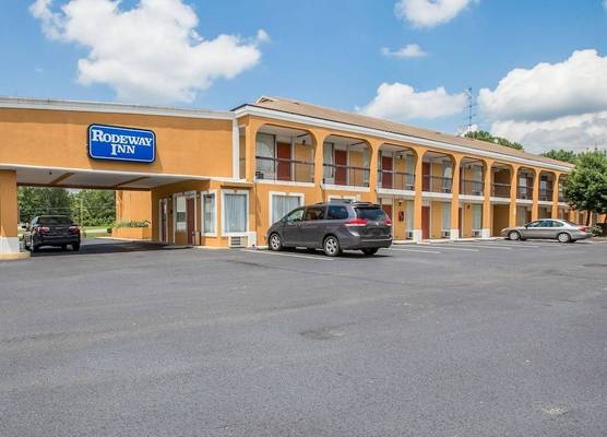 Rodeway Inn Laurens 1